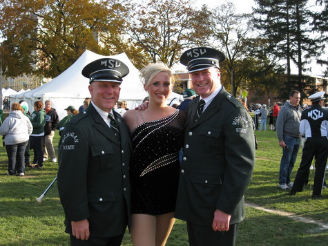 /_uploaded_files/julie_002.jpg /_uploaded_files/julie_002.jpg